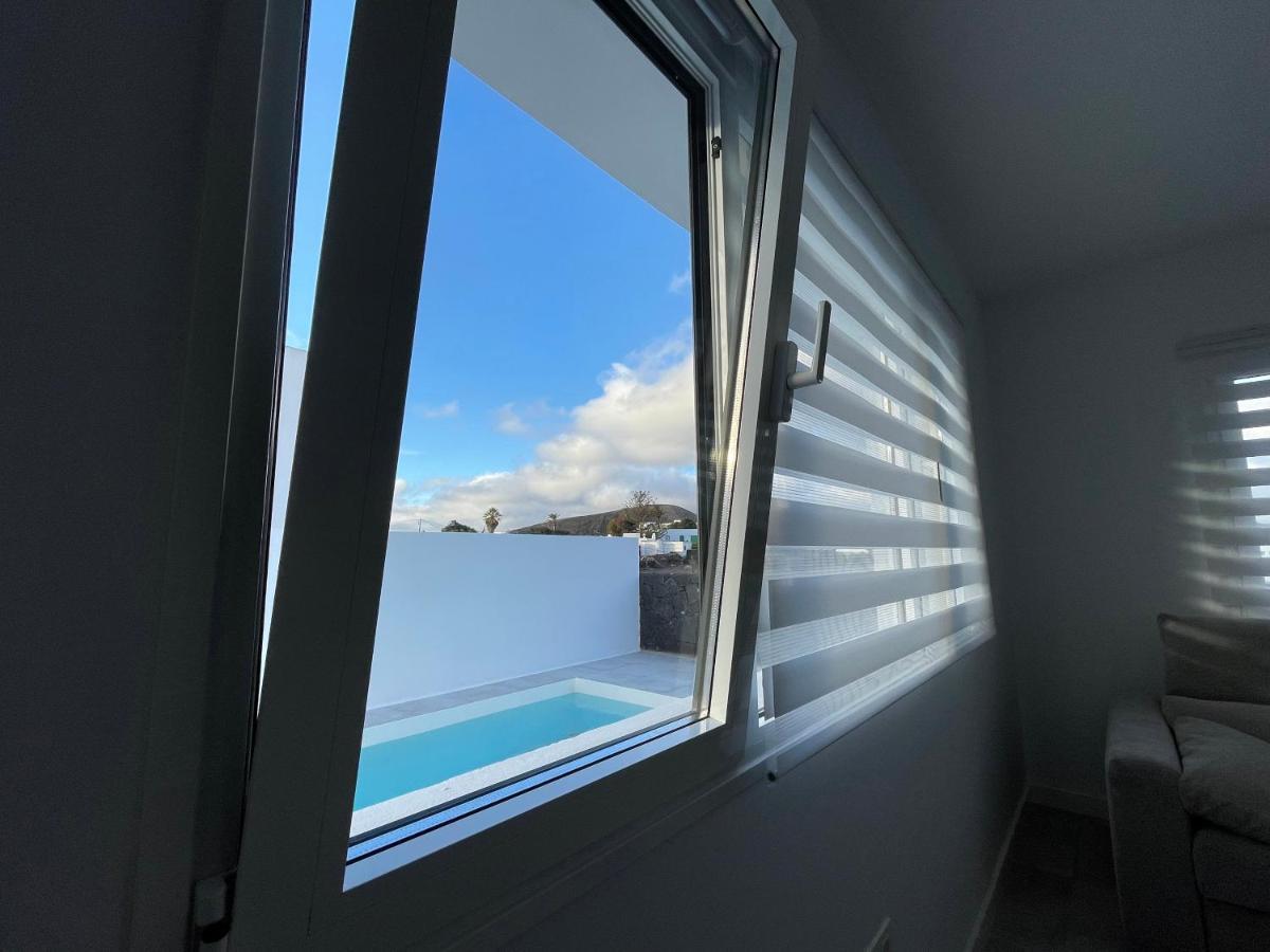 Villa Vulcano Uga エクステリア 写真