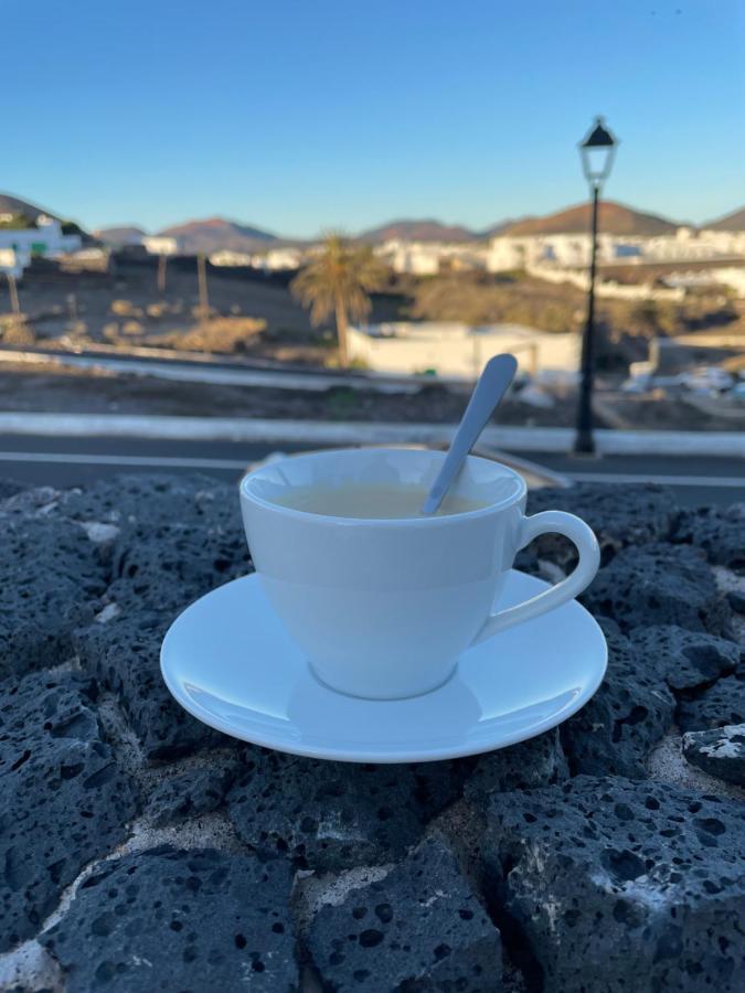 Villa Vulcano Uga エクステリア 写真